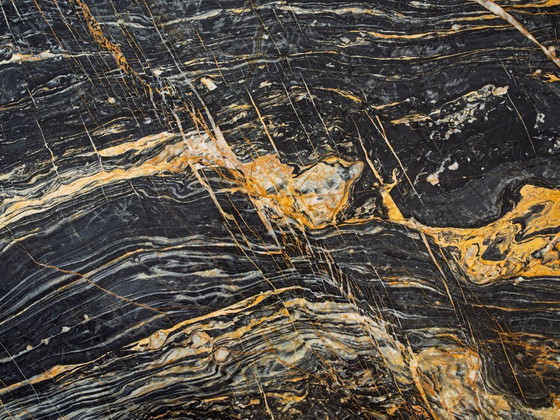 Image 1 of Table ronde de luxe – plateau en marbre noir et piètement doré