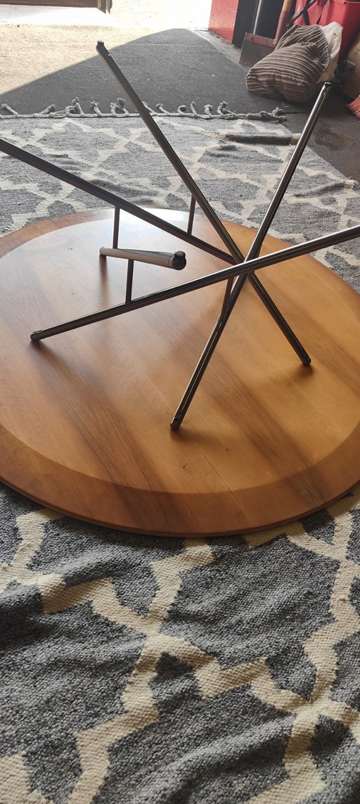 Molteni designer coffee table.