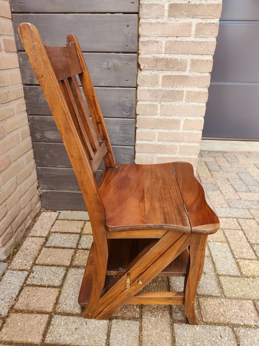 Wooden library step stool / chair