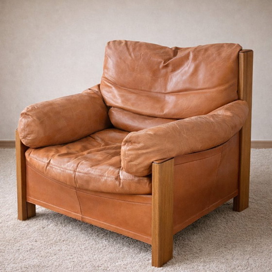 Image 1 of Bergère Afra & Tobia Scarpa per Maxalto pelle cognac e legno massello