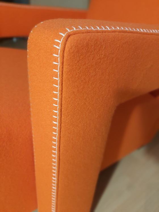 Image 1 of Cassina Utrecht 637 Nuovo mai usato in panno di lana Ruggine arancione (Serie 13L) Punto cavallo