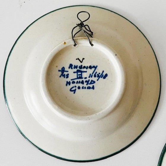 Image 1 of Antieke set handgeschilderde Rhodian sierbordjes Plateelbakkerij Zuid-Holland 1920's