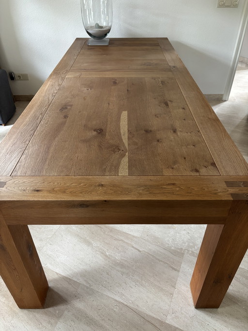 VNU tafel Linteloo