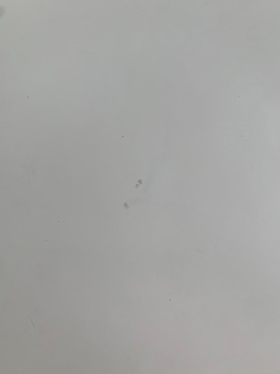 Image 1 of Table segmentée Vitra Eams