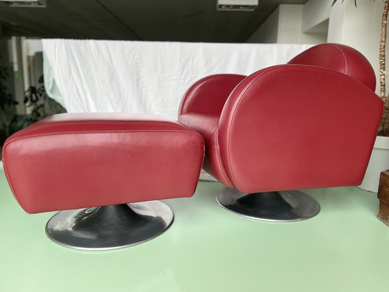 Image 1 of Fauteuil lounge design avec repose-pieds – Design européen haut de gamme, vers 1995-2005 (Leolux Class)