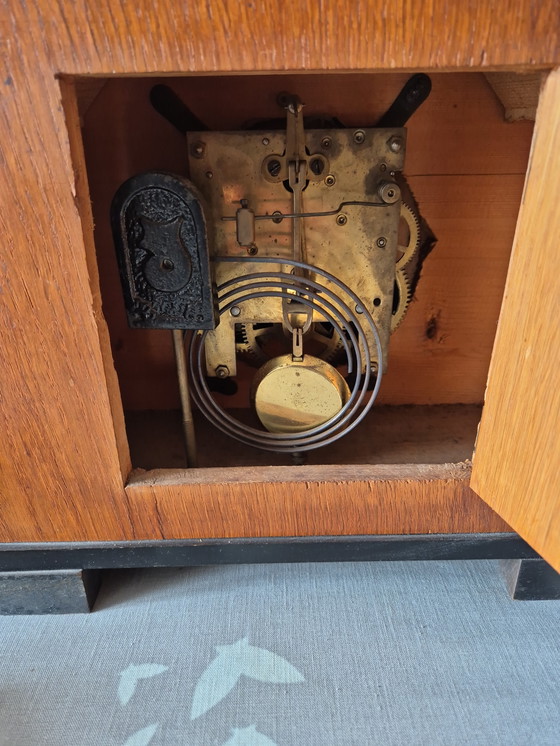 Image 1 of Art Deco clock Amsterdam School