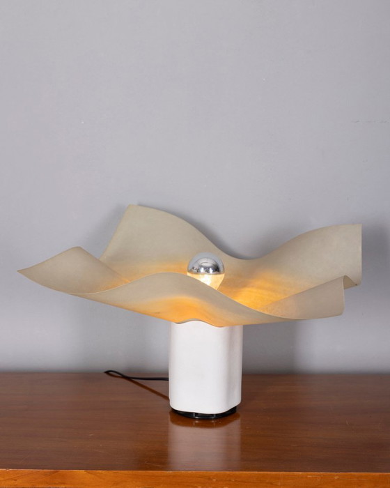 Applique "Area" vintage anni '70, disegnata da Mario Bellini per Artemide – Carta (photo 6 of 14)