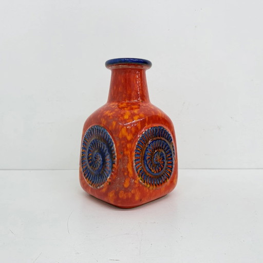 Scheurich West Germany Bay keramische vaas Oranje met blauwe fossielen, jaren 70