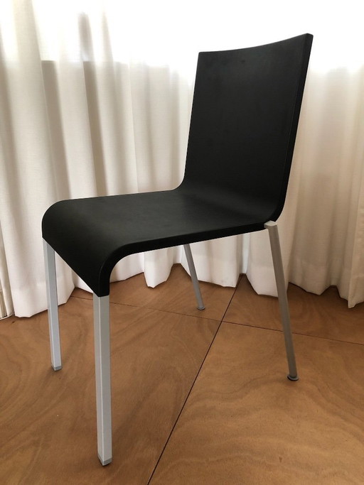 1x chaise Vitra 03 Maarten van Severen (empilable)