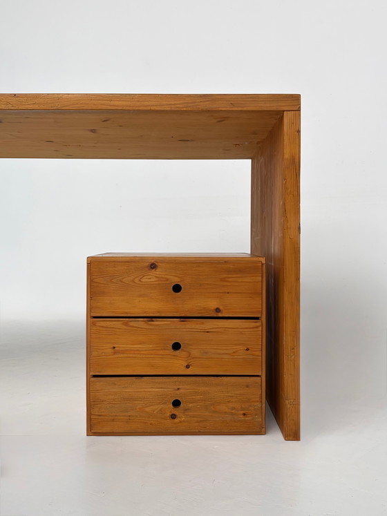 Vintage grenen ladekast van Ate van Apeldoorn – Woodwork Hattem – Ladekasten, Dutch Design Style (photo 2 of 9)