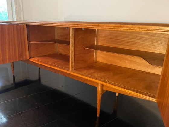 Image 1 of Buffet « Hamilton » de Robert Heritage pour Archie Shine – 1957