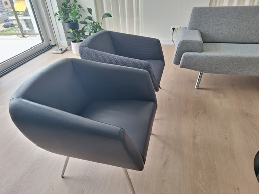 2 x Leolux Mundo in zeer goede staat,  setprijs 750 euro, 400 euro per stuk