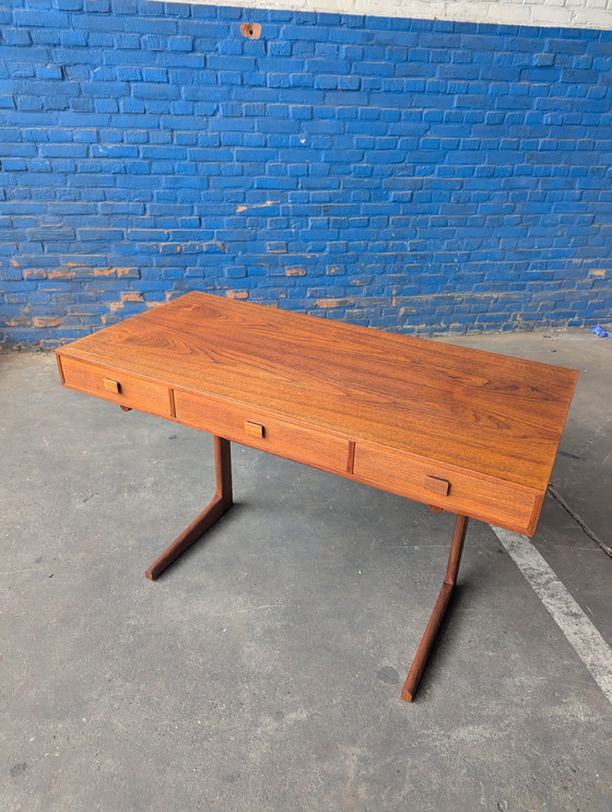 Image 1 of Midcentury teak cantilever desk -Georg Pedersens - 1960