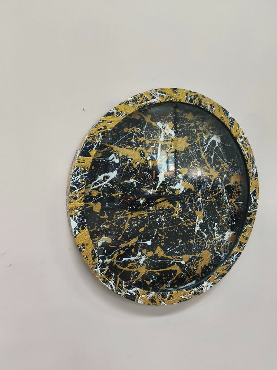 Image 1 of Lux-SutuDesigns Uhr