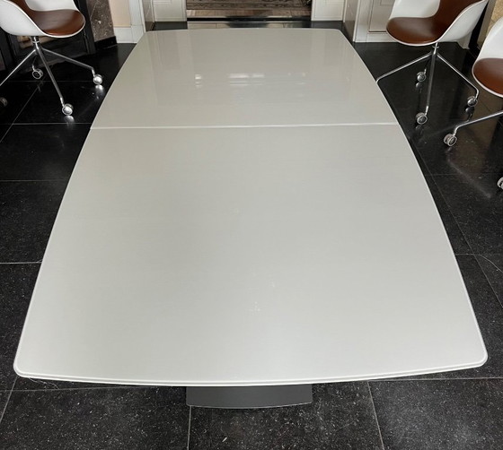 BoConcept Table – Dining tables, Glass, Wood (photo 6 of 7)