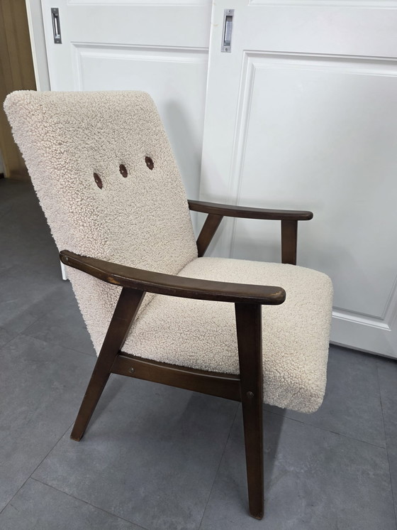 Image 1 of Twee vintage Fauteuils teddy gestoffeerd 