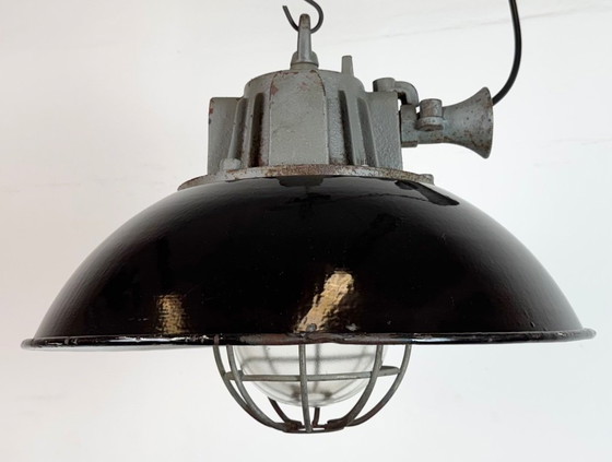 Image 1 of Suspension cage industrielle en émail noir et fonte, années 1960