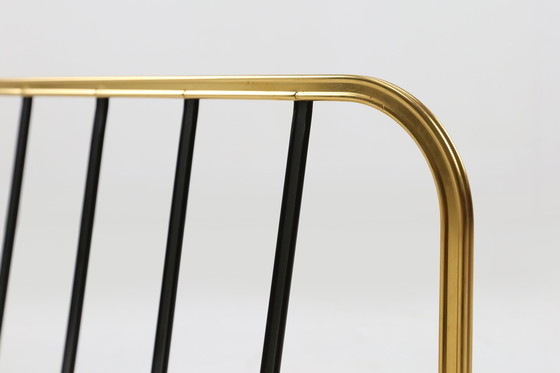 Image 1 of Mid Century Garderobenständer aus Gold und schwarzem Aluminium, Belgien 1960er Jahre