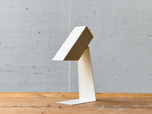 Minimalistische metalen tafellamp, jaren 80