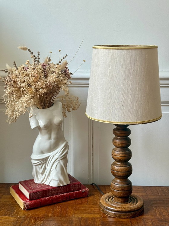 Image 1 of Lampvoet van gedraaid hout