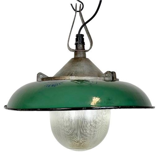 Industrial Green Enamel Factory Pendant Lamp in Cast Iron, 1960s