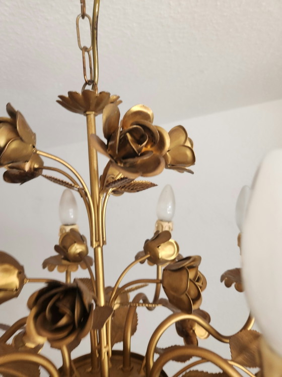 German Hollywood Regency Honsel chandelier, 8-arm, gold-plated, floral, 1970s – Metal (photo 15 of 15)