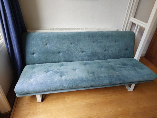 Artifirt C384 Dreisitzer, neu bezogen