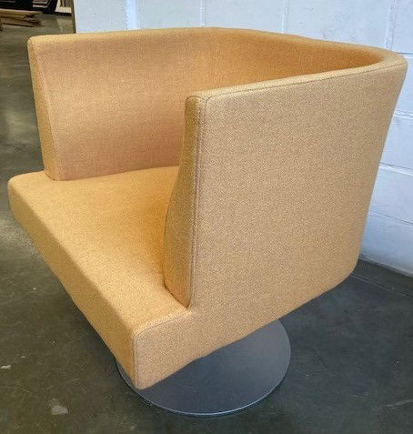 Image 1 of Nube fauteuil