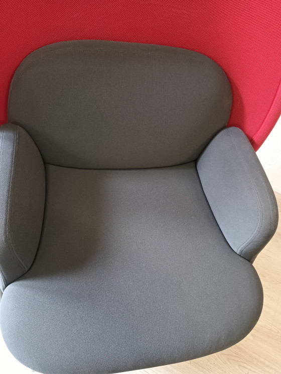 Image 1 of Mesh MDD design armchair