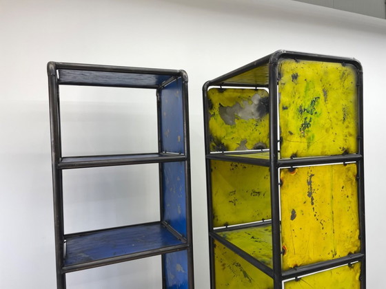 Image 1 of 2 armadietti industriali in metallo unici nel loro genere