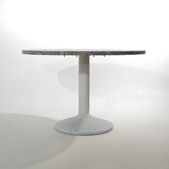 "Vienna" tafel met granieten blad van Peter Noever voor Zanotta, jaren 70 – Eettafels, Marble, Metal (photo 5 of 13)