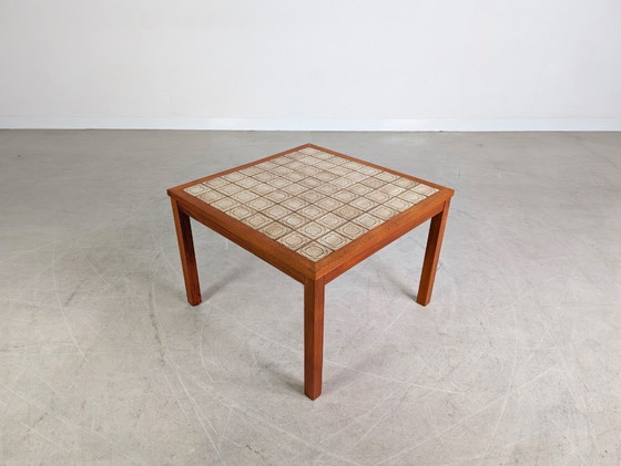 Image 1 of Tavolino da caffè brutalista originale, teak di metà secolo, piastrelle in ceramica