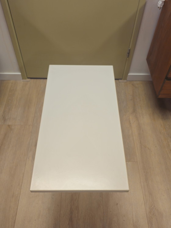 Image 1 of Tavolino da caffè Tulip vintage, tavolino laterale, bianco