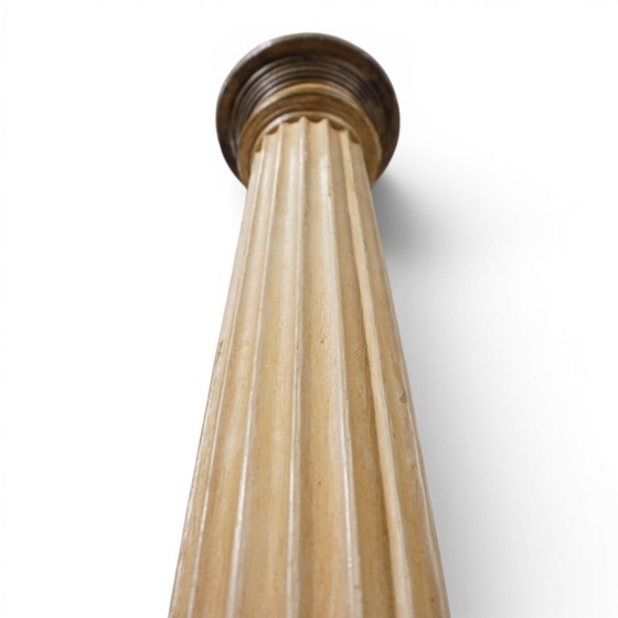 Image 1 of Antieke, sculpturale houten kerkkandelaar, 1860