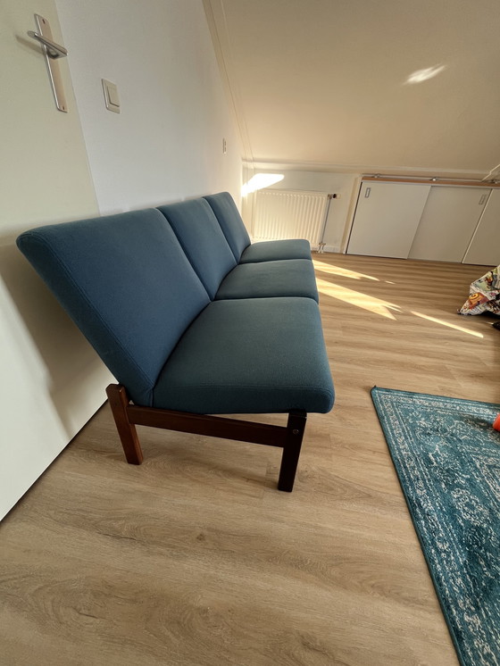 Image 1 of Pastoe de tres plazas YNGVE EKSTROM