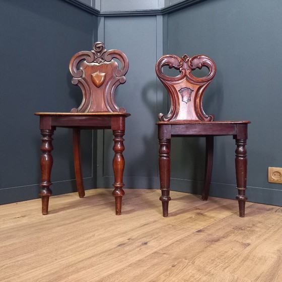 Image 1 of Antique English Hall Chair