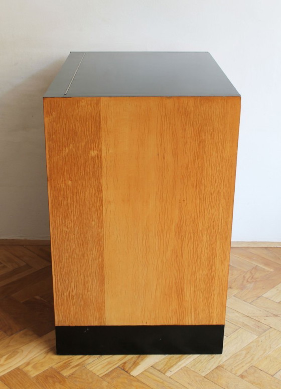 Image 1 of Coiffeuse moderniste des années 1950 avec miroir réglable caché