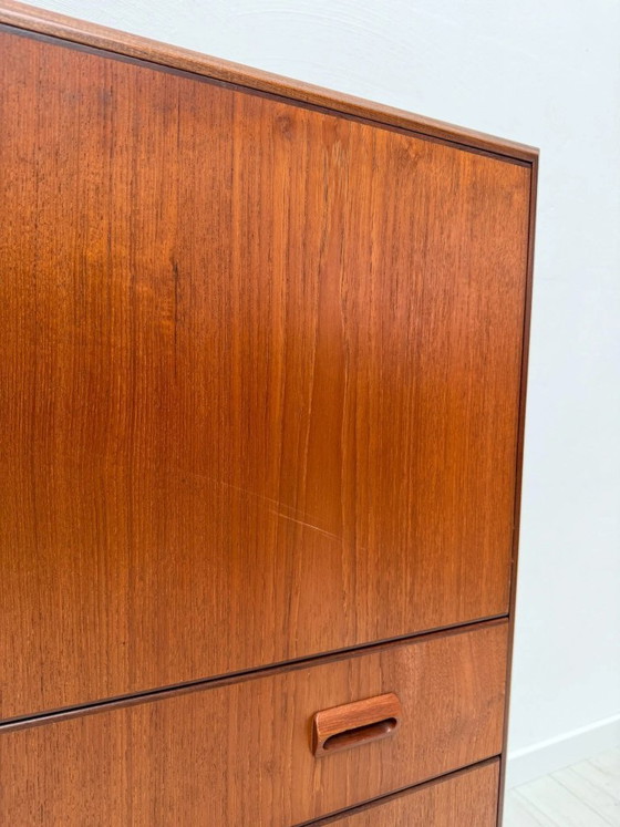 Credenza Highboard design danese vintage anni '60 attribuita a Børge Mogensen – Credenze, Legno (photo 7 of 12)
