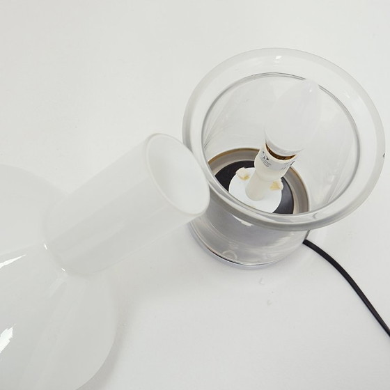 Image 1 of  Lampada da tavolo Peill & Putzler in vetro bianco e cromo, 1970