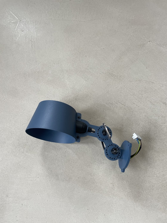 Image 1 of 2 x Tonone Bolt Sidefit wandlamp small in Thunder Blue