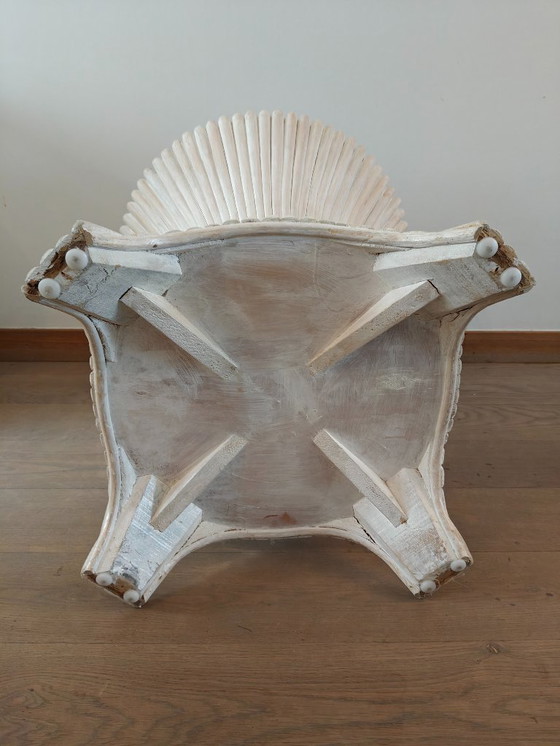Image 1 of Mesa de ratán con forma de gavilla de trigo - McGuire