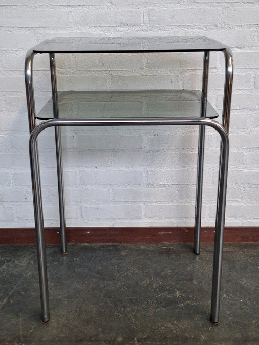 tavolino con doppio ripiano in vetro fumé e cromo