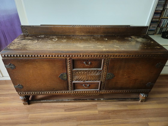 Antique solid oak sideboard, Jacobean Revival, ca. 1925, rich wood carving, Merk onbekend, Other, Brown (photo 2 of 9)