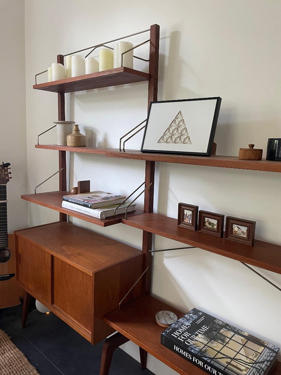 Image 1 of Poul Cadovius / Cado freestanding 3-piece wall system