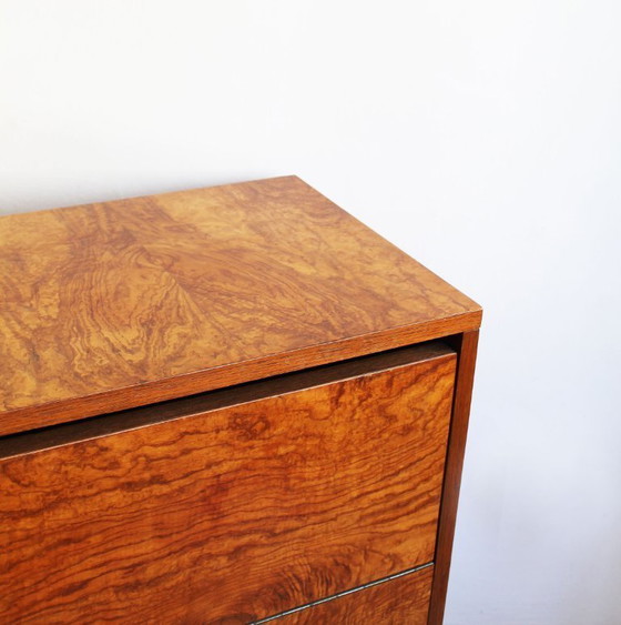 Image 1 of Commode en noyer des années 1950