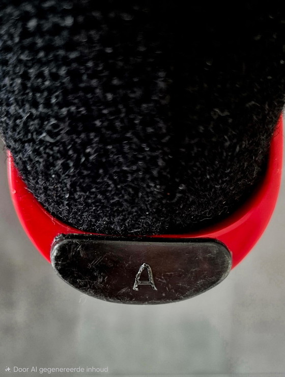Image 1 of Artifort F598 Groovy M Chair