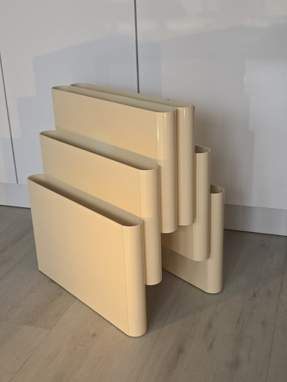 Vintage Kartell 4675 Lectuurbak – Giotto Stoppino (6-vaks) – Topstaat! – Tijdschriftenrek, Plastic (photo 4 of 12)