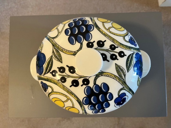 Image 1 of Arabia Paratiisi floral tableware and Arabia Teema ecru tableware