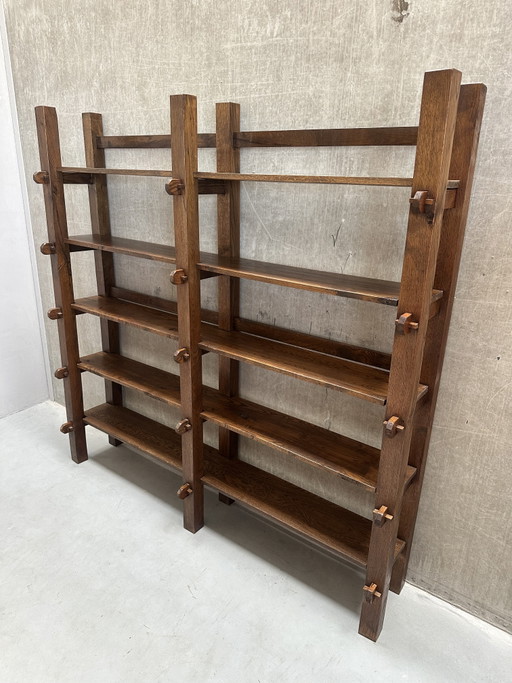 Vintage Wabi-Sabi - Brutalistischer Wandschrank aus massiver Eiche