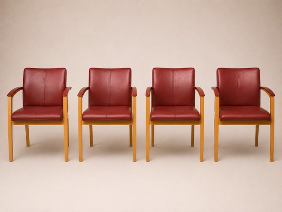 Leolux Camarilla | Set van 4 | Bordeauxrood | Hugo de Ruiter – Eetkamerstoelen, Leather, Wood (photo 5 of 8)